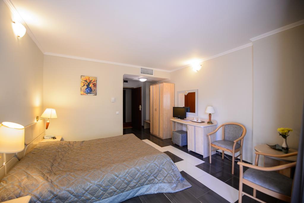 Holiday Olimp Hotel Oda fotoğraf